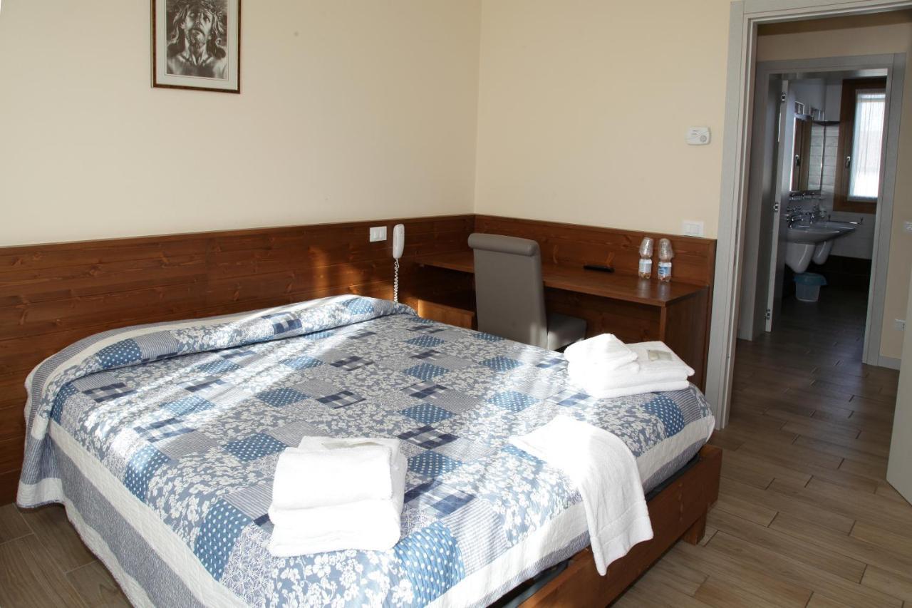 Azienda Agrituristica Ai Prai Castello Di Godego Esterno foto