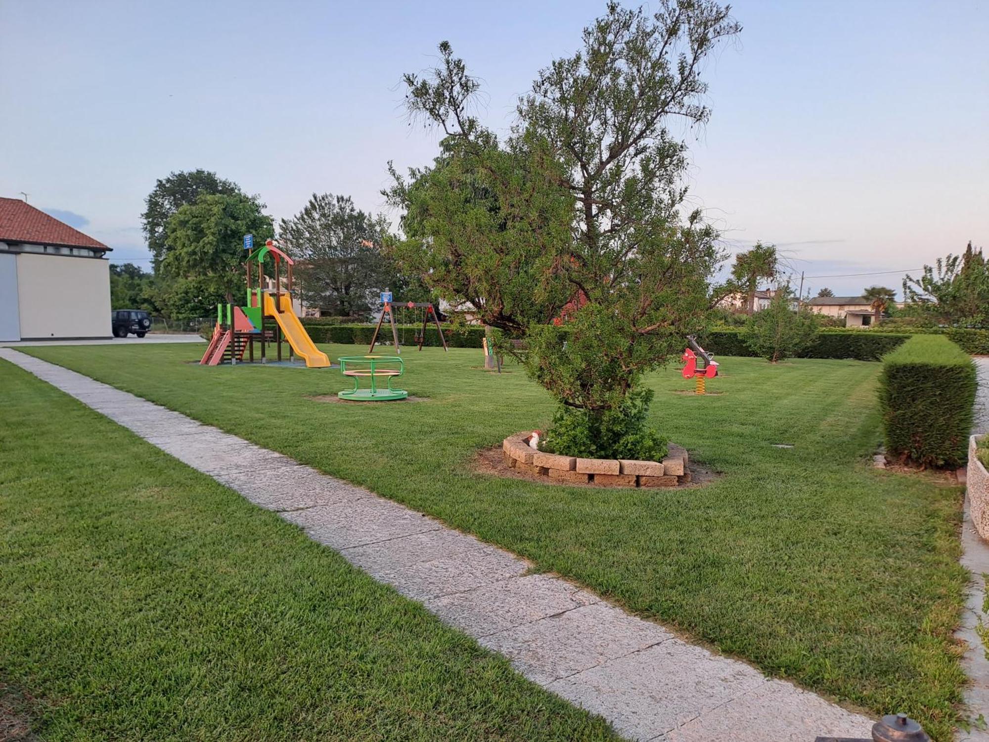 Azienda Agrituristica Ai Prai Castello Di Godego Esterno foto